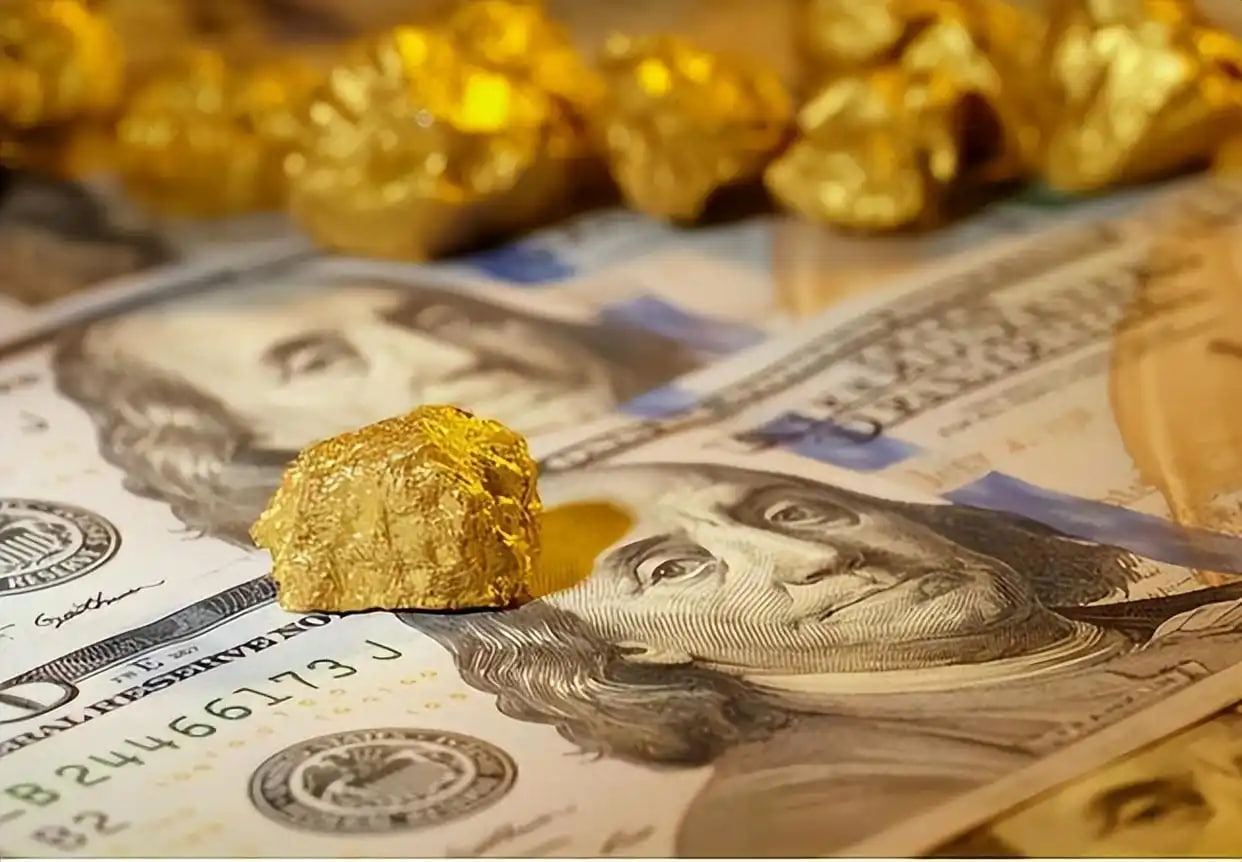 黄金期货直播间-黄金2606主力合约跌1.21%，空头占优下的美联储信号博弈