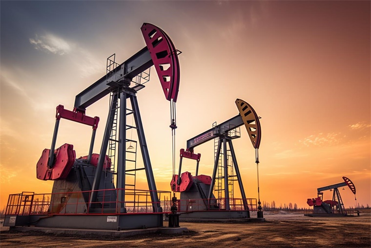 期货直播间-布伦特原油期货突破 102 美元 / 桶关口，最新报 102.07 